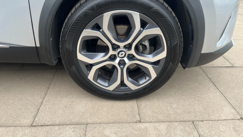 Renault Captur 1.6 E-Tech full hybrid 145 Techno 5dr Auto Hybrid Hatchback